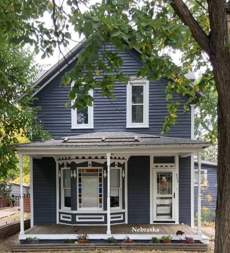 $75K Thursday - c.1890 Nebraska Folk Victorian Home For Sale $60K - Old Houses Under $50K Old Cottage Homes, Front Foor, Folk Victorian House, Folk Victorian Farmhouse, Stained Glass Wood, Big Deck, Folk Victorian, Victorian Home, Pellet Stove