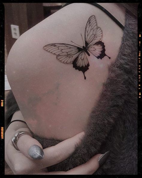 Womens Simple Chest Tattoo, Galaxy Butterfly, Beautiful Tattoo Designs, Purple Tattoos, Unique Butterfly Tattoos, App Filter, Inspiration Tattoo, Small Girl Tattoos, Small Tattoos Simple