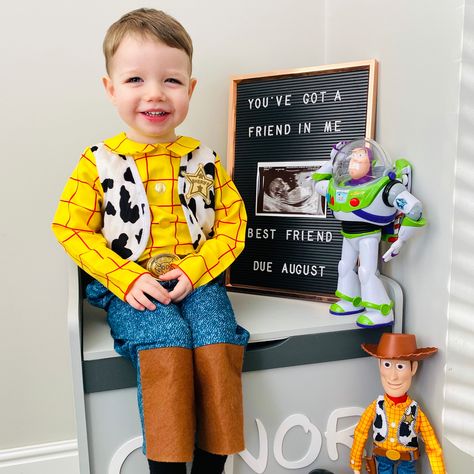 Disney Toy Story Sibling announcement Toy Story Sibling Announcement, Toy Story Pregnancy Announcement, Sibling Announcement, Big Brother Announcement, Announcement Pictures, Baby Announcement Pictures, Disney Toys, Big Brother, Baby Announcement