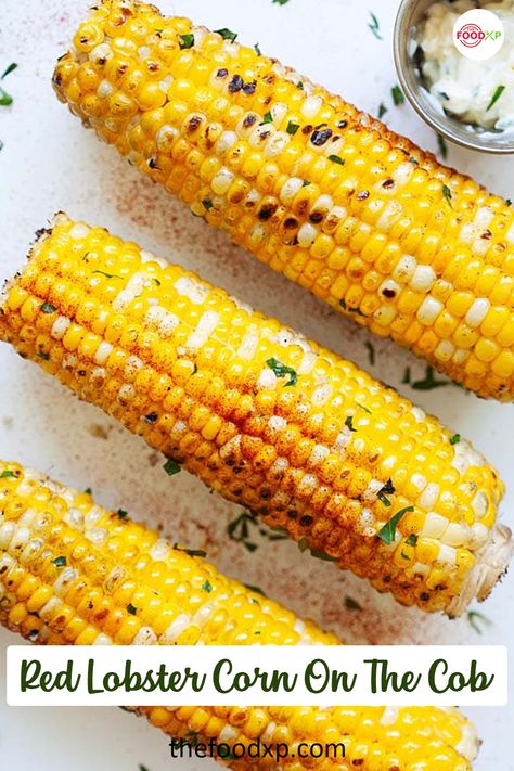 All you need are 3 pantry staples to make this Red Lobster corn on the cob recipe. There's almost no prep time to put together this recipe. Follow the link to read the whole recipe. #redlobstercornonthecob #redlobstercornonthecobrecipe #cornonthecobrecipe Grilled Corn Seasoning, Butter Seasoning, Grilled Corn Recipes, Homemade Garlic Butter, Chili Lime Chicken, Buttered Corn, Rasa Malaysia, Garlic Herb Butter, Summer Dishes