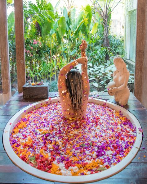 Eightfold Path, Bath Aesthetic, Dream Bath, Yoga Philosophy, Floral Bath, Flower Bath, Ritual Bath, Practice Yoga, Soul Searching