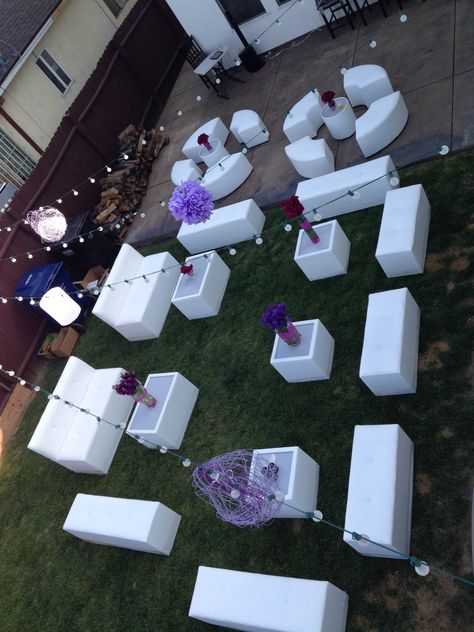 Lounge Party Ideas Decor Outdoor, Lounge Party Ideas Decor, Wedding Lounge Furniture, Corporate Events Decoration, Party Seating, Party Layout, Rooftop Party, Backyard Birthday, Wedding Lounge