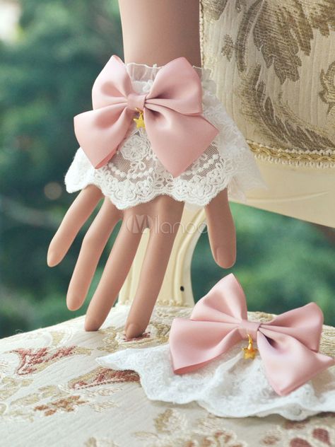 Sweet Lolita Oversleeve Lace Trim Bow Metallic Fringes Lolita Accessories #Oversleeve, #Lace, #Sweet Story Clothes, Genshin Oc, Princess Stuff, Leggings Diy, Anting Manik, Куклы American Girl, Fur Dress, Fashion Modeling, Wedding Gloves