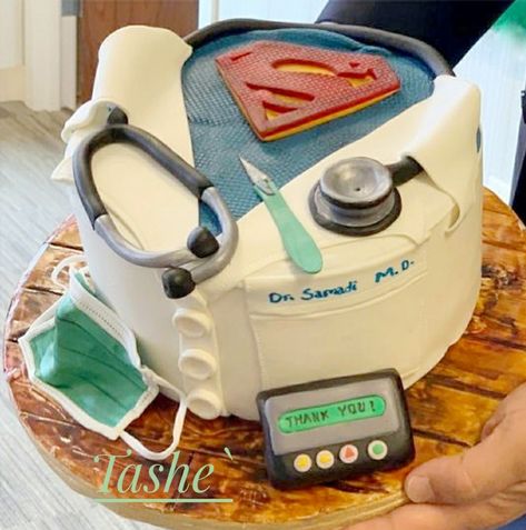 Surgeon Birthday Cake, Surgeon Cake Ideas, Surgeon Cake, Doctor Birthday Cake, Doctor Graduation Cake, Cake For Him, Doctor Birthday, Doctor Cake, Birthday Cake For Husband