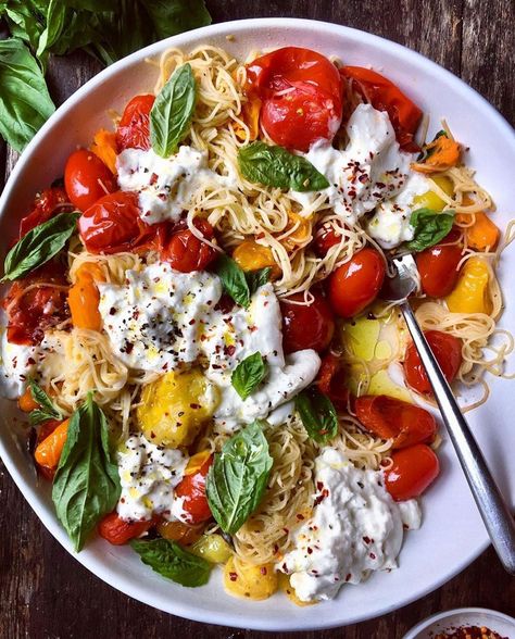 Angel hair Pasta with Simple Tomato Sauce and Burrata by dianemorrisey | Quick & Easy Recipe | The Feedfeed Christmas Pasta, Burrata Recipe, Easy Tomato Sauce, Angel Hair Pasta, Pasta Pasta, Cracked Pepper, Angel Hair, Chili Flakes, Grape Tomatoes