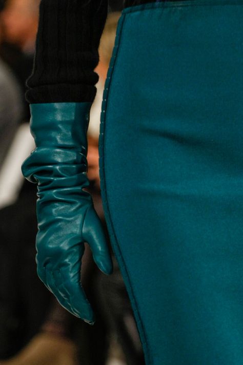 Oscar de la Renta Teal Fashion, Dark Aqua, Vintage Gloves, Bright Winter, Teal Leather, Shades Of Teal, Dark Turquoise, Aqua Turquoise, Pantone Color