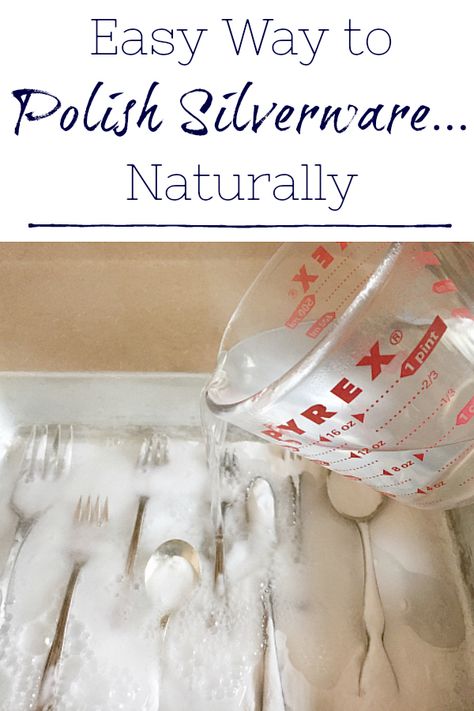 Silverware Cleaner Diy, How To Polish Silverware, Easy Way To Polish Silver, Silverware Cleaning, Clean Tarnished Silverware, Cleaning Silverware, Clean Silverware, Polish Silverware, Polishing Silver