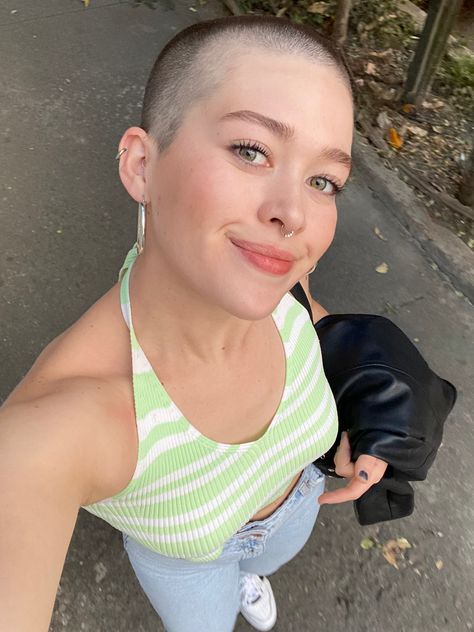 Girls Shaved Head, Women Shaved Head Hairstyles, Shaved Head Aesthetic, Girl Shaved Head, Woman Shaved Head, Girl With Shaved Head, Shaved Head Girl, Uneven Hairline, Shaved Haircut