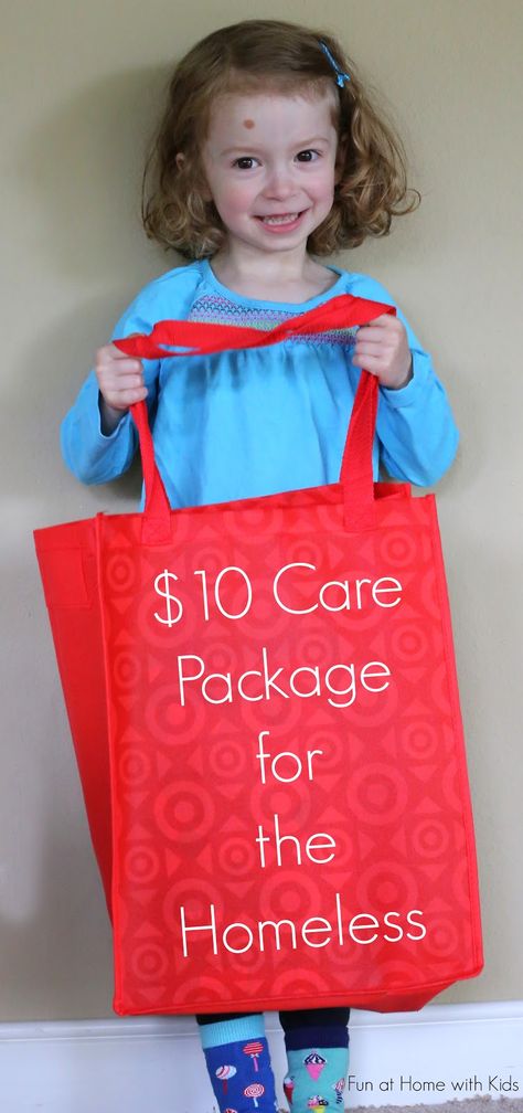 Homeless Bags, Homeless Care Package, Grocery List Printable Free, Diy Care Package, Blessing Bag, Charity Work Ideas, Community Service Ideas, Community Service Projects, Blessing Bags