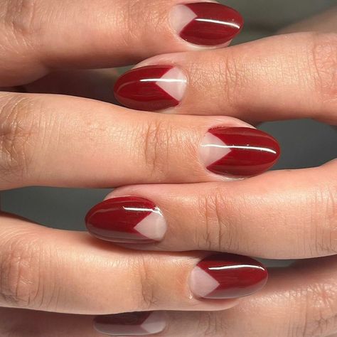 "V-tip" French nails, aka "tuxedo" nails, are having a moment on TikTok. Here's how to rock the manicure trend. Tuxedo Nails, French Nail Designs, French Nail, Red Nail Designs, Coffin Shape Nails, Luxury Nails, Manicure Y Pedicure, Minimalist Nails, Unique Nails