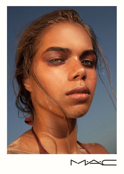 Sarsha Chisholm Australian Aboriginal Model Aboriginal Portrait, Indigenous Nose Side Profile, Aboriginal Australian People, Aboriginal Portrait Photography, Indigenous Photography Faces, Australian People, Vampy Makeup, Receding Gums, Australian Models