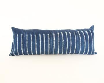 Browse our collection of vintage indigo mud cloth pillows. Bath Insert, Full Beds, Extra Long Lumbar Pillow, Mudcloth Pillow, Blue Dye, Long Lumbar Pillow, Handcrafted Decor, African Mud Cloth, Vintage Indigo