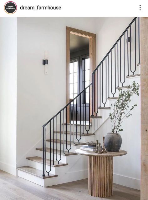 Stairway Wall, Bead Wall, Rustic Stairs, Stair Wall, Staircase Wall, Stair Railing Design, Wood Staircase, Staircase Railings, Modern Stairs