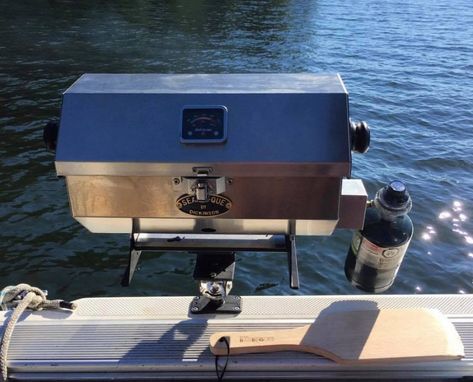 Boat BBQ Grill Tolman Skiff, Boat Bbq, Boat Grill, Bbq Setup, Boat Organization, Bbq Stand, Boats Yachts, Stove Installation, Grill Ideas