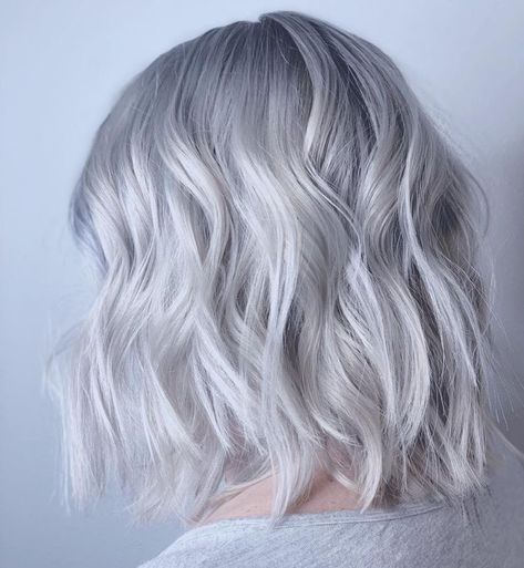 Slate Grey Hair, Grey Hair Ideas, Blonde And Blue Hair, Icy Blonde Hair Color, Silver Blue Hair, Icy Hair, Ice Blonde Hair, Grey Hair Looks, 90s Grunge Hair