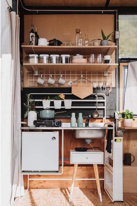 Tiny Kitchen Ideas, Micro Kitchen, Farm Cabin, Small Kitchenette, Tiny Kitchen Design, Micro Apartment, River Cabin, Open Cabinets, Kitchen Stand