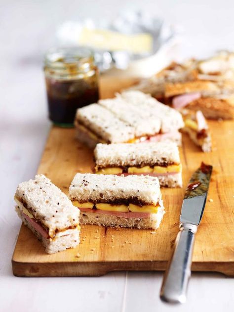 Sandwich Tier Trays, Sandwich Fillings Ideas High Tea, Classic Tea Sandwiches, Finger Sandwiches Party Appetizers, High Tea Sandwiches Fillings, Scone Sandwiches, Tea Sandwiches Recipes Easy, Afternoon Tea Sandwiches Fillings, Finger Sandwiches Party