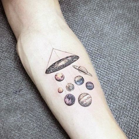 Marble Themed Tattoo Ideas For Men Scientific Tattoo, Blatt Tattoos, Planet Tattoo, Science Tattoo, Solar System Tattoo, Korean Tattoo Artist, Korean Tattoos, Planet Tattoos, Tattoo Zeichnungen