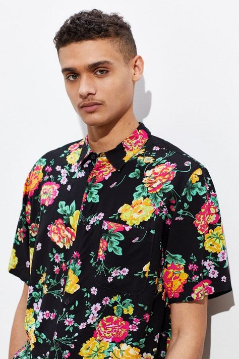 UO Liam Organic Floral Short Sleeve Button-Down Shirt | Urban Outfitters Urban Outfitters Shirts, Urban Outfitters Shirt, Red Flannel Shirt, Striped Shirt Men, Urban Outfitters Men, Urban Outfitters Shorts, Vintage Flannel, Men's Button Down Shirt, Shirt Dress Casual