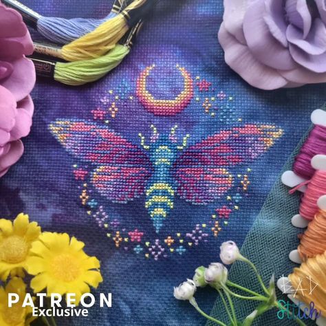 ˚₊‧꒰ა May Patreon Pattern ~ Neon Cicada ໒꒱ ‧₊˚ The broods are awakening, swarming, screaming, and eventually leaving their exoskeletons everywhere. My patrons suggested a neon cicada, and I was happy to jump into a fun, bright palette. This design uses standard DMC and nothing extra or fancy! Find this bright critter in my Patreon until June 15th. Pattern: Neon Cicada Fabric: Nebula by @witchsgardencrafts Neon Cross, Neon Gradient, Stitch Box, Bright Palette, Moon Cross Stitch, Yarn Bracelets, Beginner Embroidery Kit, Quilting Notions, Cross Stitch Rose