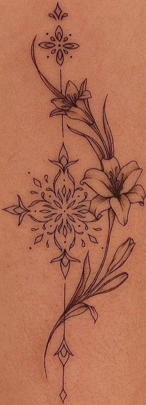 Repunzle Flower Tattoos, Repunzle Tattoo, Rapunzel Flower Tattoo, Tangled Tattoo Ideas, Tangled Flower Tattoo, Rapunzel Tattoo, Tangled Flower, Stunning Tattoos, Upper Arm Tattoos