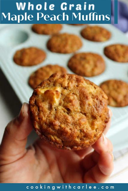 These lightly sweet muffins are loaded with the good stuff. Whole grains, chunks of peach and maple syrup make them a breakfast dream come true. Pumpkin Apple Muffins, Pistachio Muffins, Sweet Muffins, Blogger Ideas, Whole Wheat Muffins, Peach Muffins, Banana Oat Muffins, Baked Oatmeal Recipes, Sweet Muffin