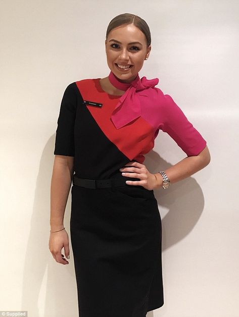 Qantas Flight Attendant, Qantas Uniform, Chic Cabin, Virgin Australia, Fix Makeup, Double Wear Foundation, Flight Attendant Uniform, Flight Essentials, Packing Hacks