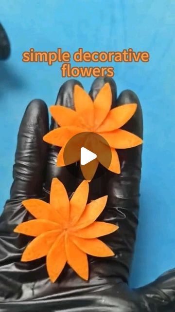 Carving Fruit, Dubai Garden, Fruits Decoration, Flower Fruit, Fruit Decorations, Fruit Carving, Flower Carving, Fruit Art, Edible Art