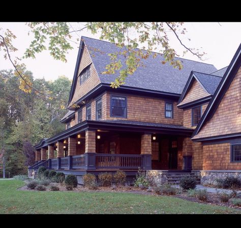 Cedar house/black trim Vinyl Cedar Shake Siding, Vinyl Shake Siding, Victorian Exterior, Exterior House Colors With Brown Roof, Trim Ideas, House Trim, Cabin Exterior, Cedar Homes, Brown House