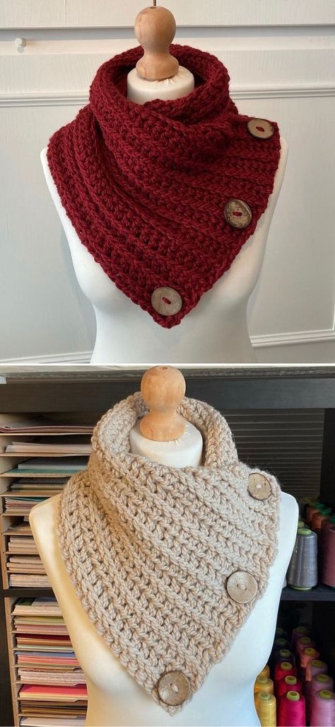 Crocheted Scarves, Crochet Cowl Free Pattern, Crochet Neck Warmer, Knitted Scarves, Crochet Cowl Pattern, Crochet Scarf Pattern Free, Trendy Crochet, Crochet Buttons, Crochet Collar