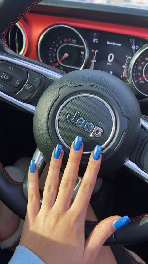 Square Nails Ideas Winter, Cute Short Gel Nails Winter Blue, Winter Blue Dip Nails, Blue Chrome Nails Coffin, Crome Nails Designs Square, Square Blue Chrome Nails, Blue Winter Nail Designs Short, Blue Chrome Winter Nails, Blue Chrome Short Nails