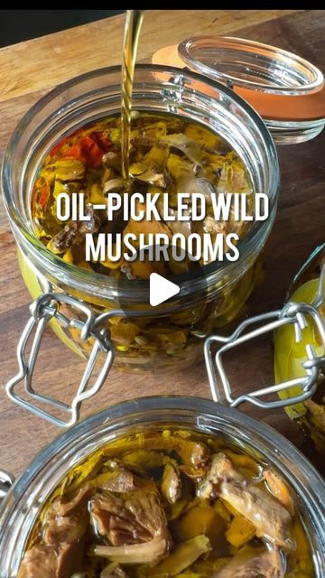 Leanne Townsend on Instagram: "Note - more info on recipe below, including on storage 👇 

It’s mushroom season, and I’m finally sharing my most ever requested recipe - my oil-pickled wild mushrooms! These are great with a cheese board, charcuterie plate or even in a cheese toastie. They’re based on an old Italian funghi sott’olio recipe from the mushroom gourmet himself, #antoniocarluccio. Make sure you use well sterilised jars. I like to use these beautiful jars from @kilneruk which are specifically designed for pickling. 

INGREDIENTS:
Cleaned wild or cultivated mushrooms
Sea salt 
White wine vinegar
Dry herbs and spices of your choice 
Extra virgin olive oil

METHOD:
Slice mushrooms, arrange on a tray and sprinkle liberally with sea salt. I typically use around  2-3 tbsp of sea salt pe Cheese Toastie, Dry Herbs, Charcuterie Plate, Board Charcuterie, Wine Vinegar, White Wine Vinegar, Sliced Mushrooms, The Mushroom, Herbs And Spices