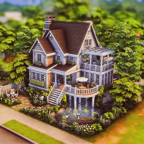 Heeelloooo everyone!! 💚 My newest basegame house! A dream home for a family of five! Surrounded by trees and plants, perfect for being happy! Check out my latest speed build for it on my YouTube channel. I hope you enjoy it. ▶ Link in Bio ❤️✨🌺❤️✨🌺❤️✨🌺 ✨No CC ✨30x20 (Willow Creek) ✨3x🛌 ✨2x🚽 ✨Edit done with Photoshop/ Lightroom ❤️✨🌺❤️✨🌺❤️✨🌺 #thesims4builds #thesims4homes #showusyourbuilds #sccregram #somesimlishbuild #simstagram #thesims #sims #thesims4 #ts #ts4 #thesims4house #simsbuild... Cool Sims Houses, Pretty House Floor Plan, Sim4 House Ideas, Cool House Layouts, The Sims 4 Farmhouse Plans, Sims Homes Floor Plans, Sims 4 Home Inspiration, Sims 4 Build Exterior, Sims 3 House Layout