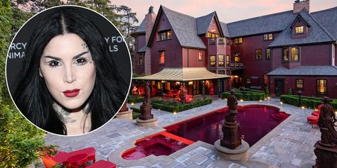 Photos: Inside Kat Von D's California Home That's Listed for $15 Million Kat Von D House, Giant Mirror, Her Tattoo, Black Tub, Copper Tub, Ceiling Texture, Black Toilet, Red Brick House, Gold Color Scheme