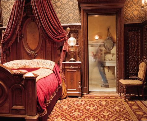 Gryffindor Common Room Bedroom, Haunted Mansion Bedroom, The Haunted Mansion Movie, Slender Mansion, Haunted Bedroom, Gryffindor Dorm, Haunted Mansion Room, Royal Bedrooms, Stairs To Basement