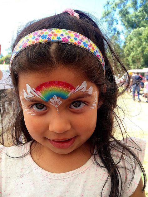 Sarah Asker || sweet simple rainbow one stroke design Painting Ideas Face, Rainbow Face Paint, Princess Face Painting, Painting Ideas For Kids, Christmas Face Painting, Girl Face Painting, Unicorn Painting, Festival Face, Rainbow Face