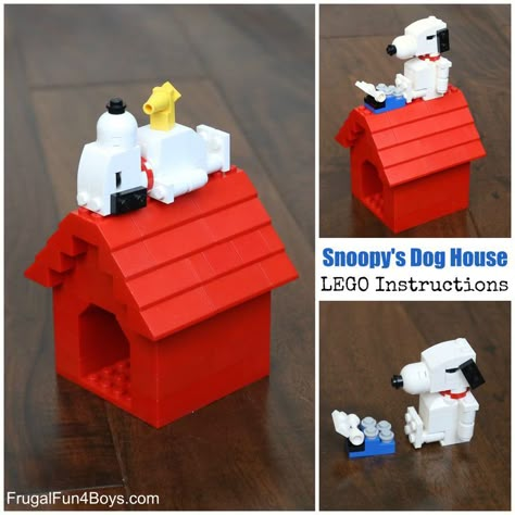 Lego Snoopy, Snoopy House, Lego Christmas Ornaments, Minecraft Lego, Snoopy Dog House, Instructions Lego, Lego Challenge, Snoopy Dog, Lego Building Instructions