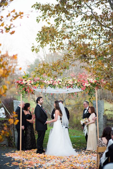 Simple Huppah, Chuppah Florals, Berkshires Wedding, Ariella Chezar, Chuppah Ideas, Reception Table Design, Wedding Chuppah, Jewish Wedding Ceremony, Jewish Weddings