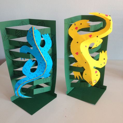 Salamander Craft, Rainforest Crafts, Jungle Crafts, Classroom Teacher, Sea Crafts, Vbs Crafts, School Art Projects, Camping Crafts, Paper Crafts Diy Tutorials