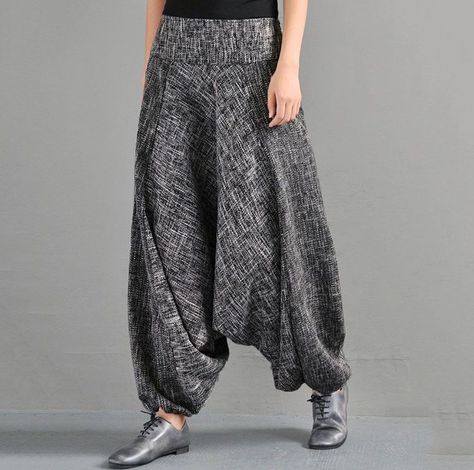 Harem Pants Pattern, Harem Pants Women, Pants With Pockets, Pants Pattern, Dress Patterns, Fashion Pants, Online Clothing, Diy Clothes, Chic Outfits