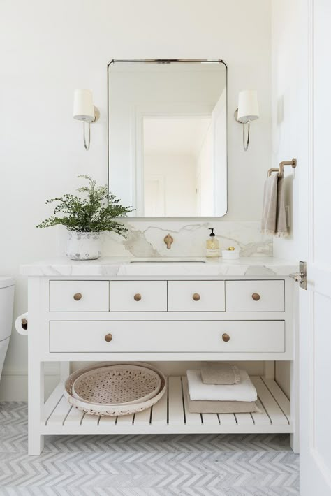 Custom vanity with marble countertops California Traditional Interior Design | Studio McGee Design Blog Sink Mirror, Woven Trays, Bad Inspiration, Traditional Interior Design, White Vanity, Boho Bathroom, Bathroom Wallpaper, Rustic Bathroom, Traditional Bathroom