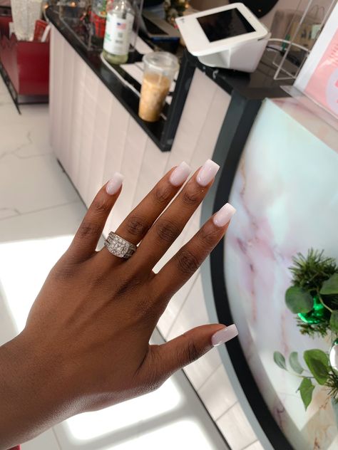 Nails On Dark Skin, Pink Ombré Nails, Dark Skin Nail Color, Plain Acrylic Nails, Acrylic Nails Almond Shape, Blush Pink Nails, Gel Toe Nails, Ombré Nails, Art Guide