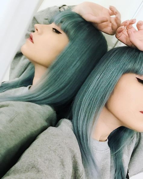 👀Seeing Double!👀@d.peachu is twinning in our dye - use our Smokey Teal to mirror this look!☁ Smokey Teal Hair, Teal Hair Dye, Hair Dye Shades, Clarify Hair, Grey Hair Dye, Temporary Hair Dye, Seeing Double, Teal Hair, Hair Shows