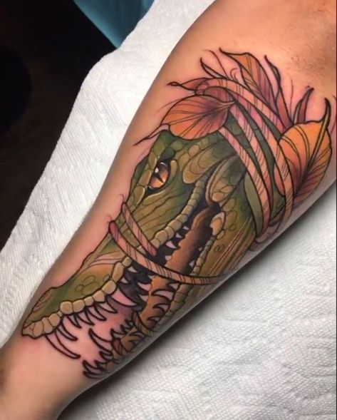 Neo Traditional Gator Head - Ant Walsh @ Grim Tattoo Neo Traditional Alligator Tattoo, Gator Head Tattoo, Neo Traditional Shark Tattoo, Alligator Head Tattoo, Grim Tattoo, Gator Tattoo, Traditional Shark Tattoo, Alligator Tattoo, Crocodile Tattoo