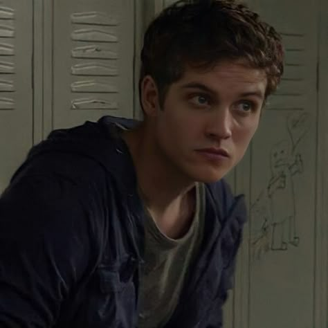 Issac Teen Wolf, Anders Dragon Age, Teen Wolf Isaac, Niklaus Mikaelson, Isaac Lahey, Wolf Character, Teen Wolf Mtv, Daniel Sharman