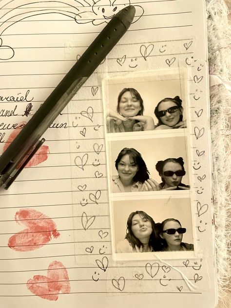 polaroid, photo booth, scrap book, life book, sketch book, heart sketch, diary Polaroid Sketch, Polaroid Diary, Journal Polaroid, Polaroid Photo Booth, Sketch Diary, Book Heart, Book Sketch, Polaroid Photo, Heart Sketch