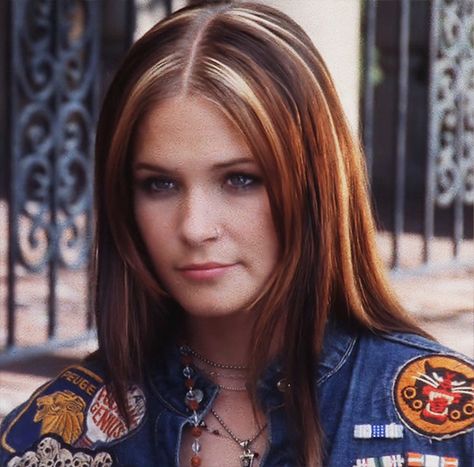 Growing Up In The 2000s, Erin Kelly, Hair Looks, Roxy, Hair Inspo, Hair, Quick Saves