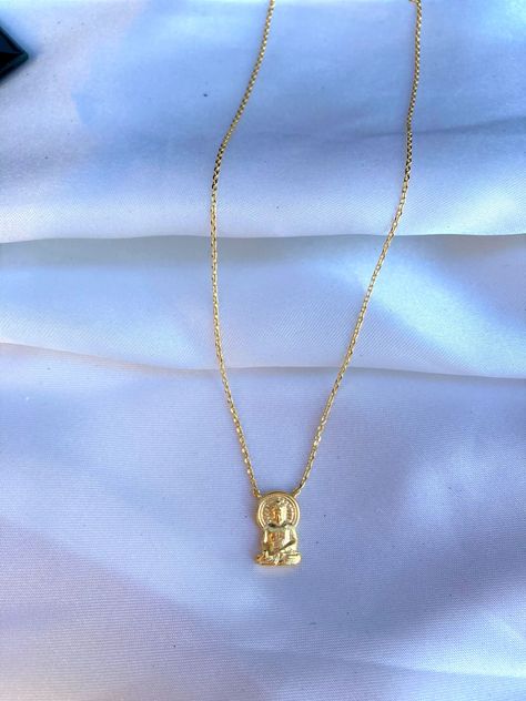 Mini Buddha Pendant. Buddha defines  for peace and success in life. Gold filled and hypoallergenic. Buddha Necklace Gold, Buddha Necklace, Buddha Pendant, Necklace Minimalist, Gold Cuffs, Wedding Jewellery Necklace, Gold Dipped, Pretty Gift, Wedding Necklace