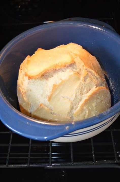 No Start Sour Dough Arti­san Bread Sour Doe Bread, Sour Bread, Dry Measuring Cups, Sour Dough, Tomato And Cheese, Cast Iron Dutch Oven, Food Favorites, Artisan Bread, Oven Roast