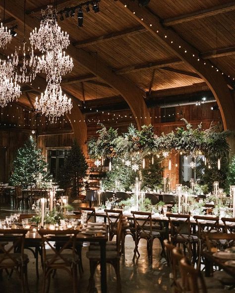 #winterwedding • Instagram Luxury Winter Wedding, Winter Wonderland Wedding Theme, Winter Wedding Decor, Evergreen Wedding, Christmas Wedding Inspiration, Getaway Wedding, Winter Wedding Venues, Venue Inspiration, Elegant Winter Wedding